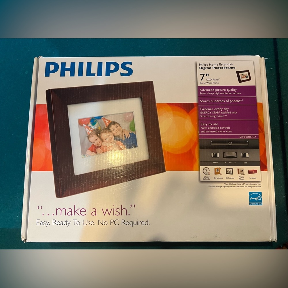 Philips 7” Digital Photo Frame